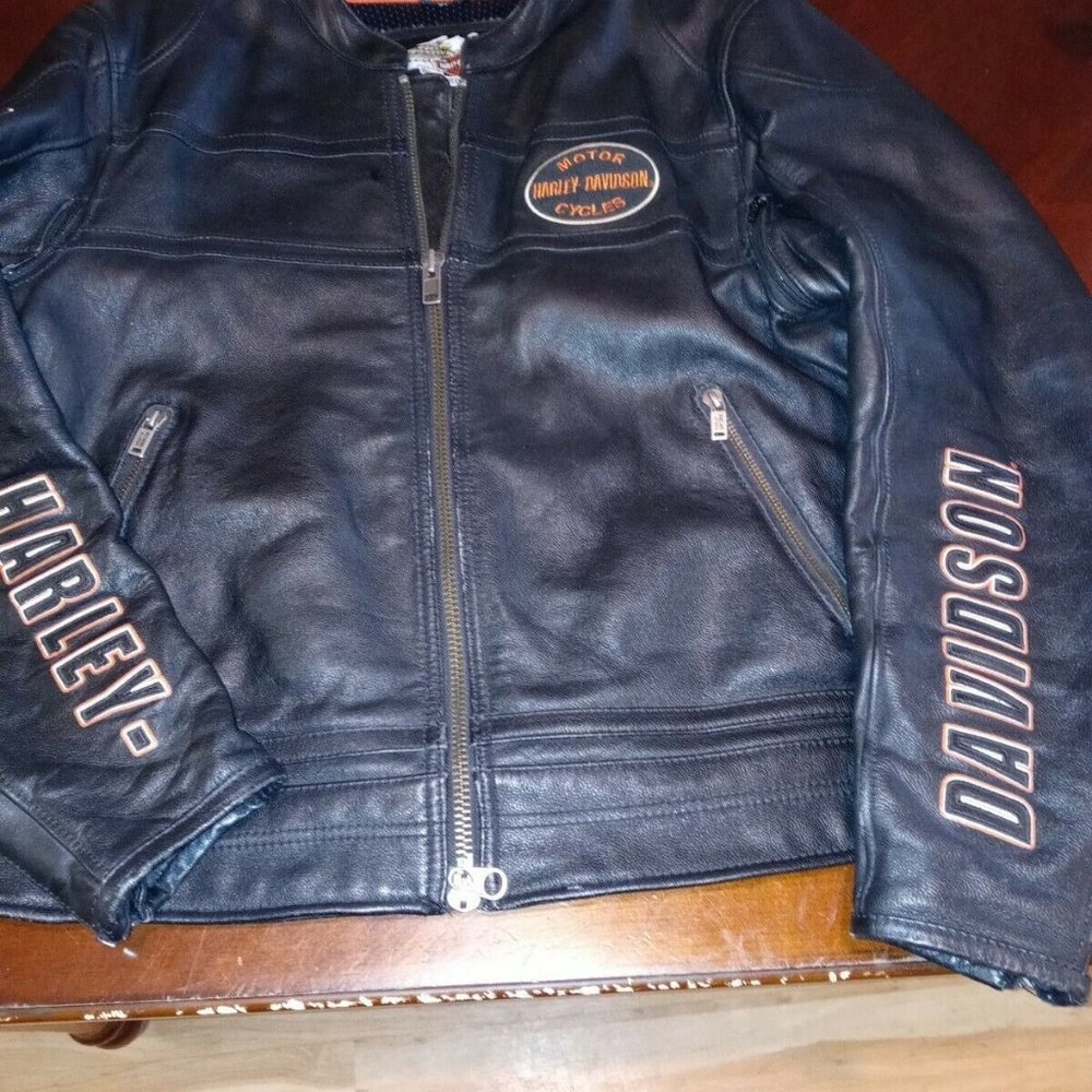 SOLD - Picture 2 of 4